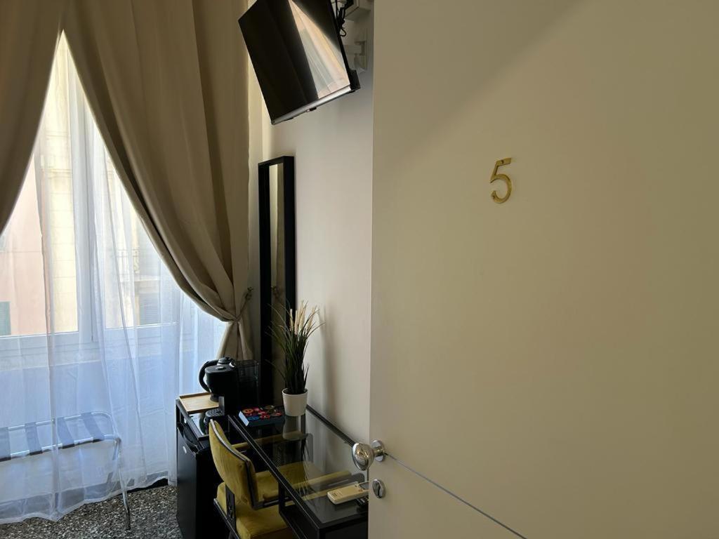 Brignole Rooms Janov Exteriér fotografie